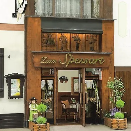 Hotel Zum Spessart Mespelbrunn