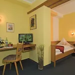 Guenstige Im Spessart Hotel Mespelbrunn