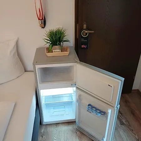 Guenstige Zimmer Im Spessart 3*