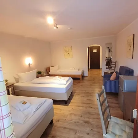 Hotel Guenstige Zimmer Im Spessart 3*
